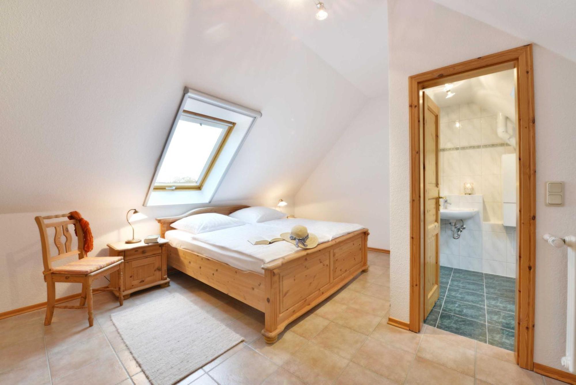 Stoertebeker Appartements - "Stoertebeker Pferdehof" Ralswiek Szoba fotó